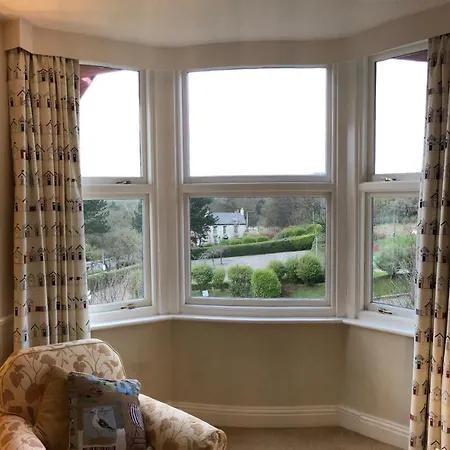 White Acre Apartment
